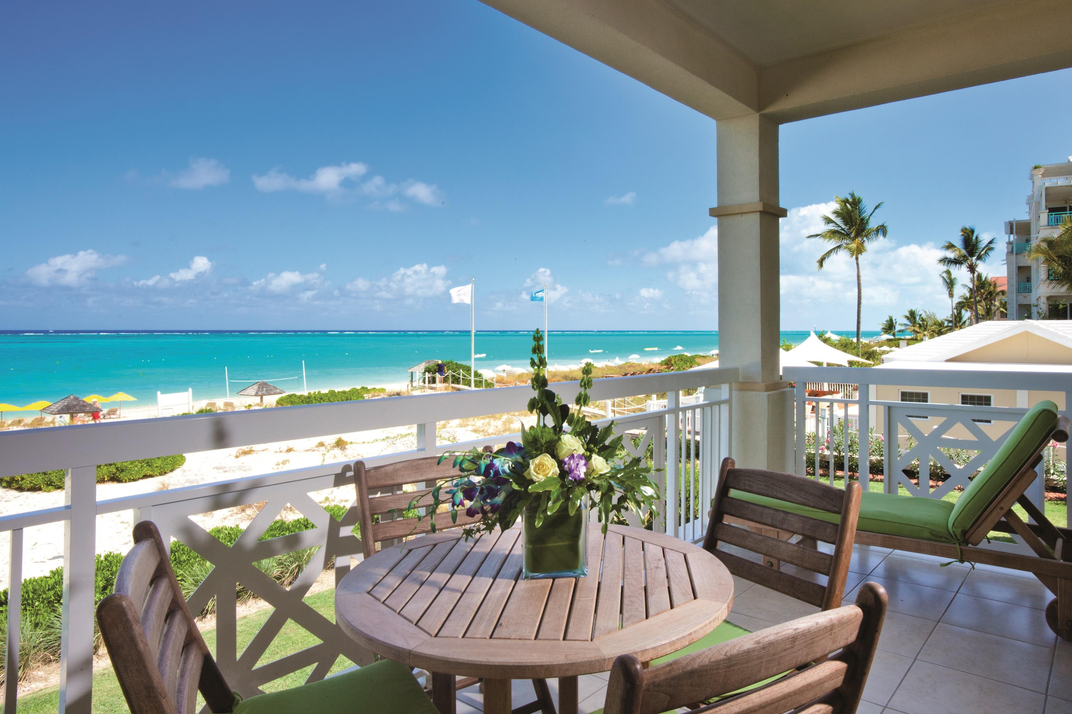 Alexandra Resort Grace Bay Exterior photo